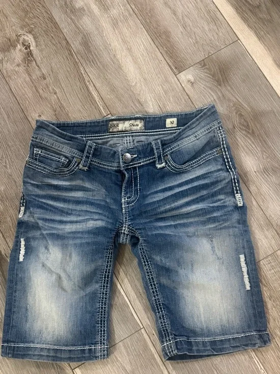 BKE Women's Blue Distressed Jean Shorts - Picture 1 of 3